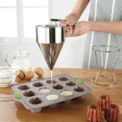 Lot Poêle 7 Blinis Et Entonnoir à Piston 7 Lot Poêle 7 Blinis Et Entonnoir à Piston -de Buyer Shop 119025 2 1 Lot poele 7 blinis et entonnoir a piston Mathon